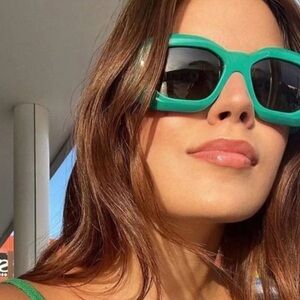 🎄Price Versace Sunglasses, New 250